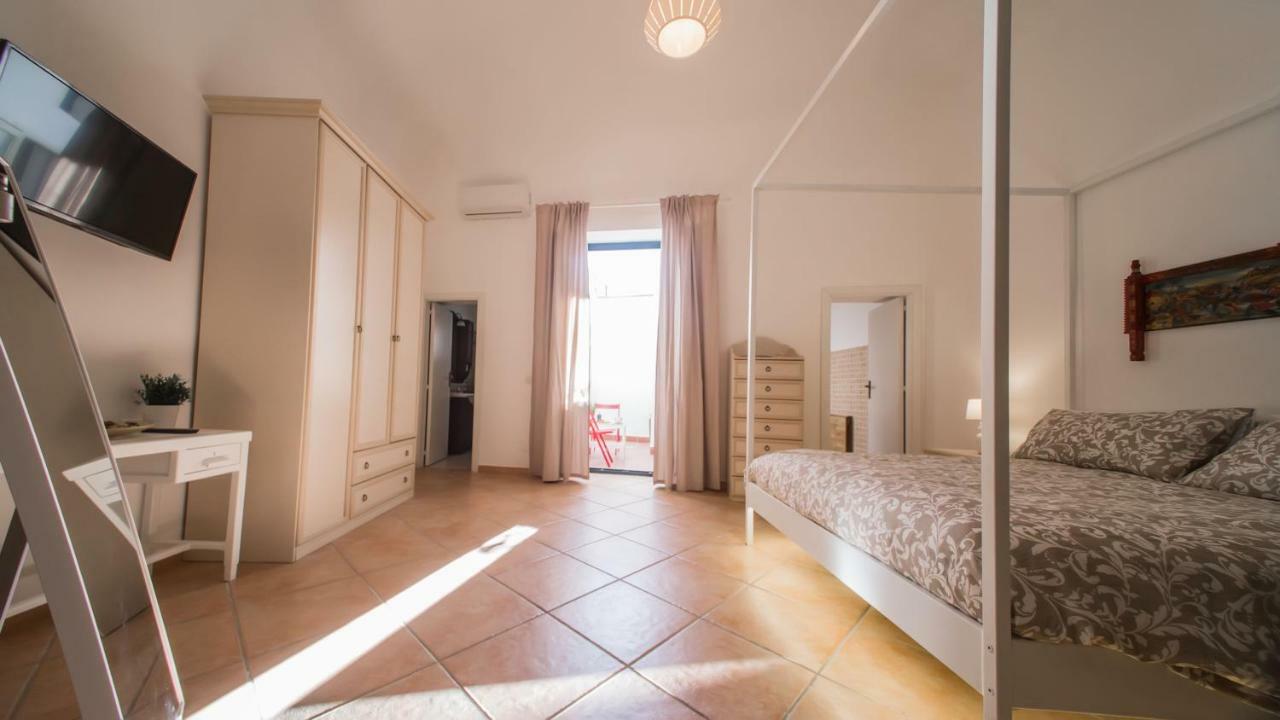 I Mori Sicilian Apartment Riposto Exteriör bild