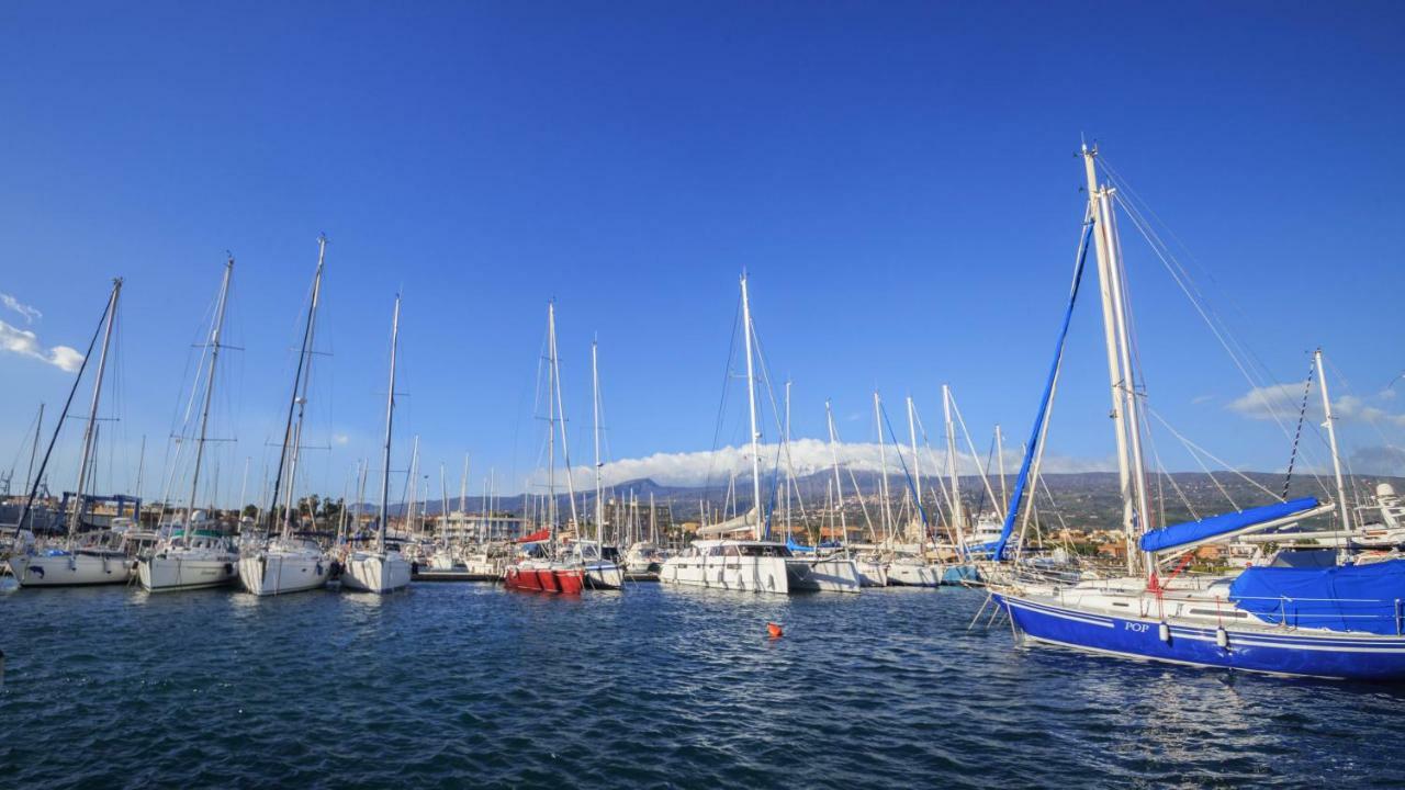 I Mori Sicilian Apartment Riposto Exteriör bild